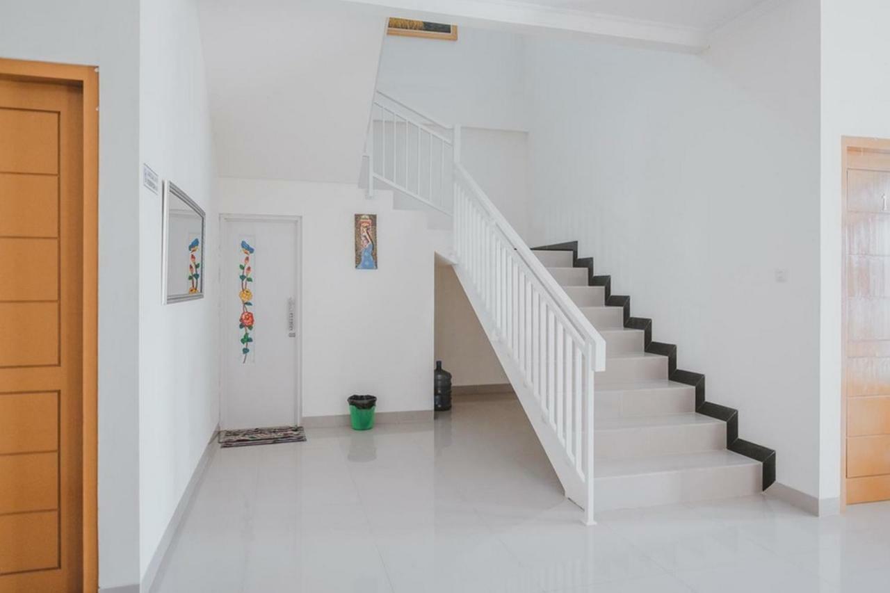 Reddoorz Syariah Near Pahoman Stadium Lampung Bandar Lampung Exterior foto